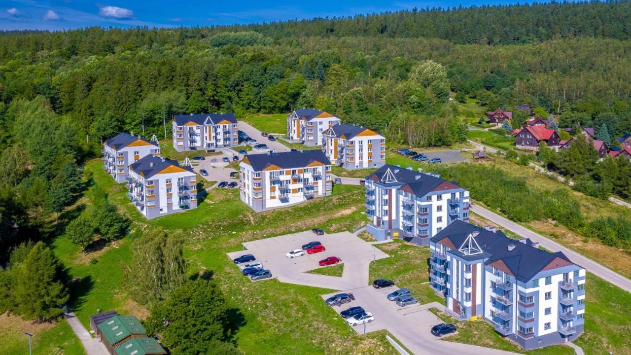 Apartament Podrozniczy Z Prywatna Sauna Blisko Elementsa - 5D Apartments Swieradow-Zdroj Exterior photo